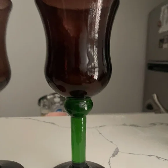 Set Of 2 Hand Blown Glasses Green Brown - Picture 2 of 7